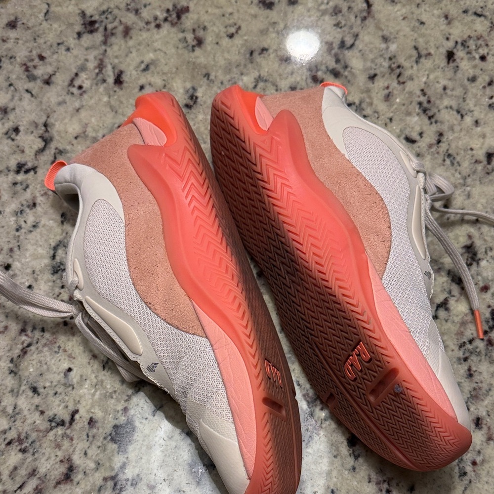 R.A.D One V2 Pink Smoke - Picture 3 of 5